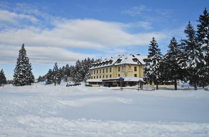 Hotel Vezzena Malga Postesina Exterior photo