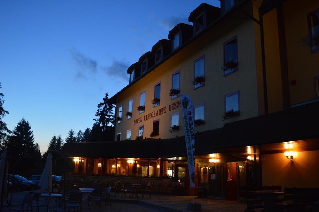 Hotel Vezzena Malga Postesina Exterior photo